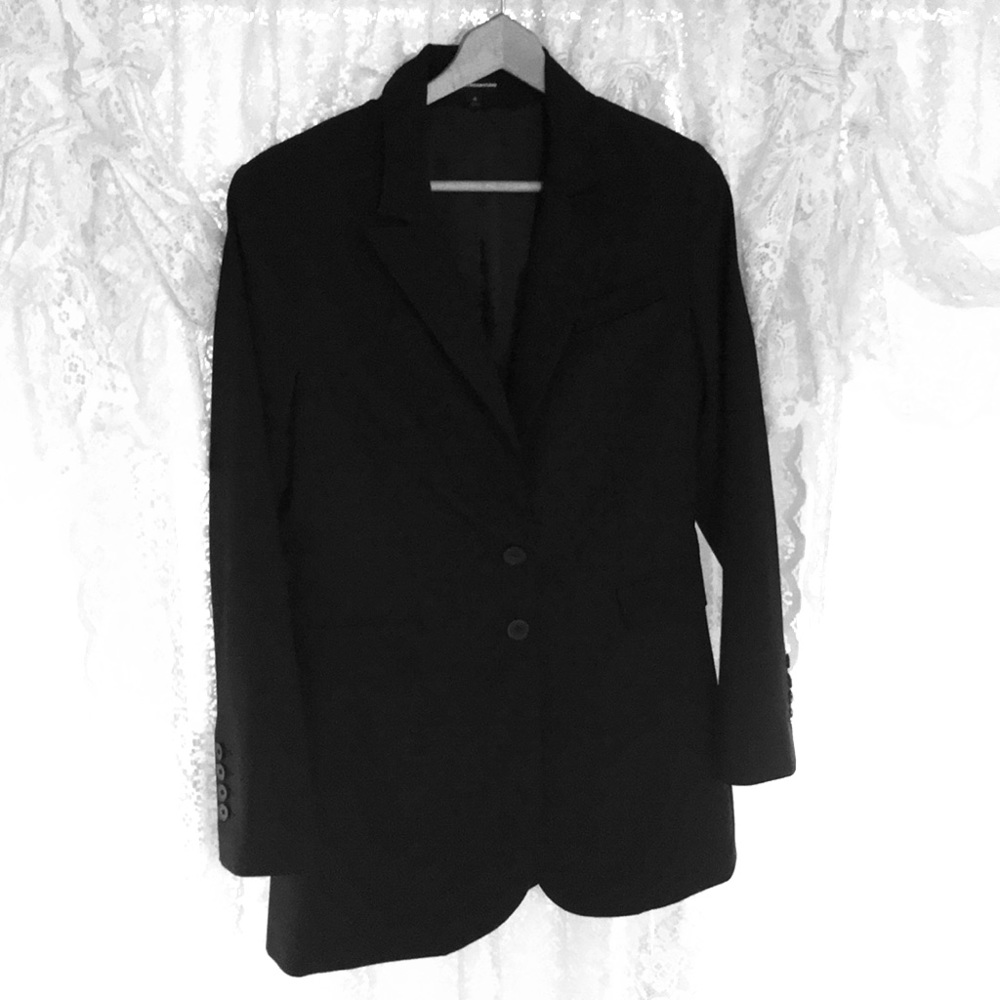 Tuxedo-Styled Suit Jacket